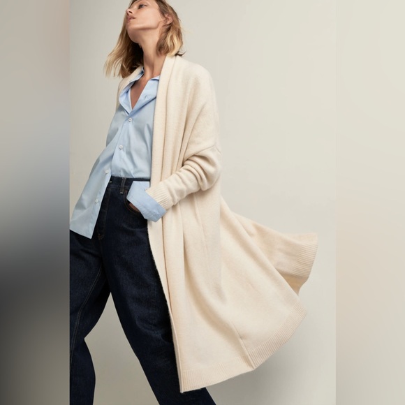 Zara Sweaters - Zara Long Knit Cardigan / Duster in Cream Size Medium Wool Blend